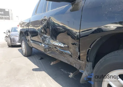 2010 Toyota Tundra Grade 4.6L V8 из США, поврежденный, VIN 5TFRM5F18AX019669